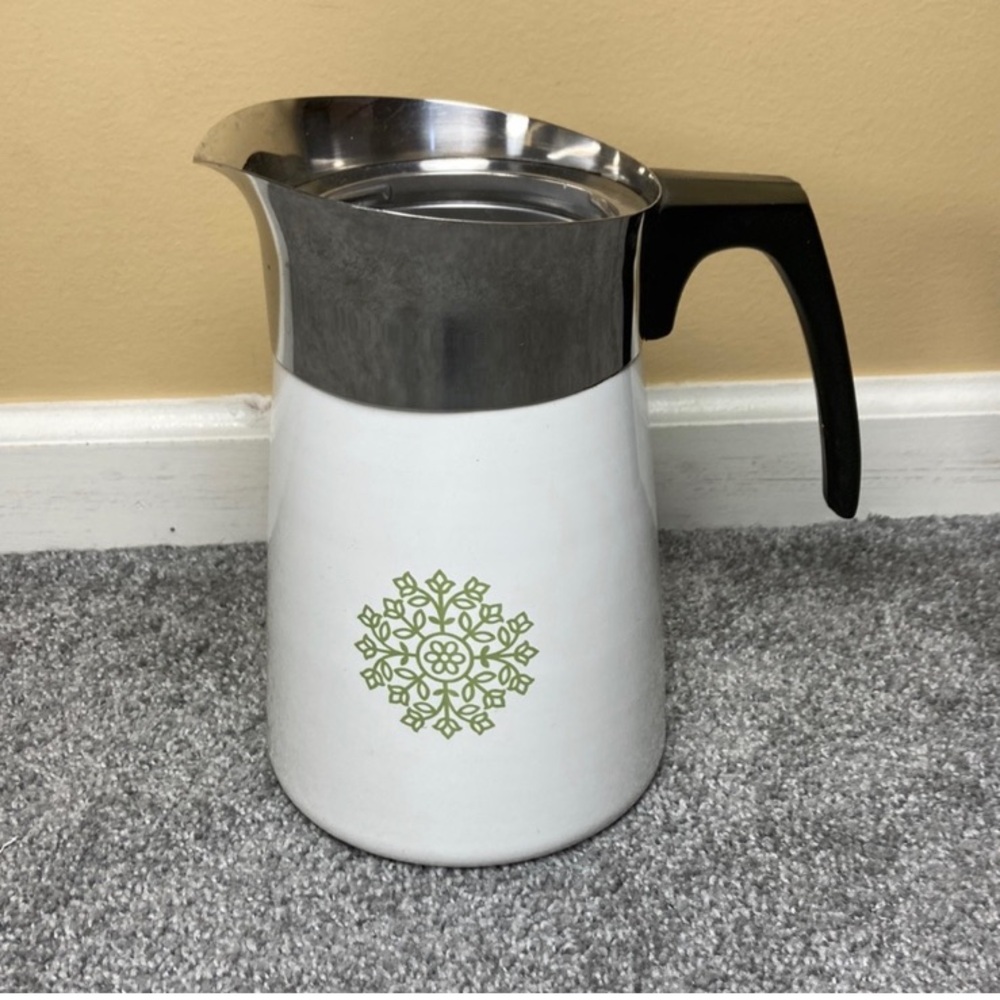 Corningware Rare Vintage Avocado Medallion 6
Cup Coffee Pot Percolator - No Lid